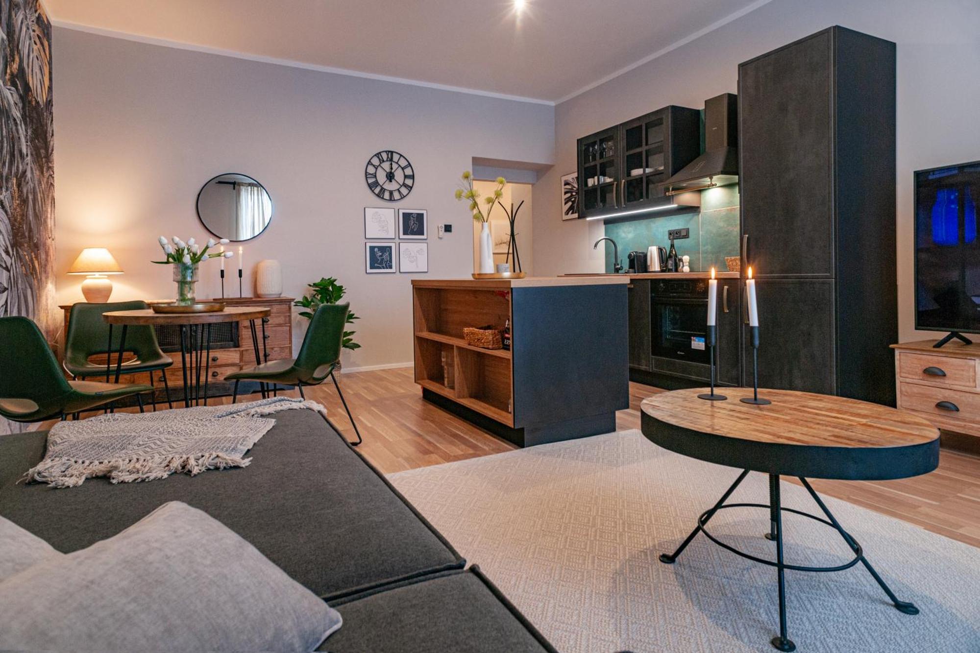 Sting Boutique Apartments 오스트라바 외부 사진