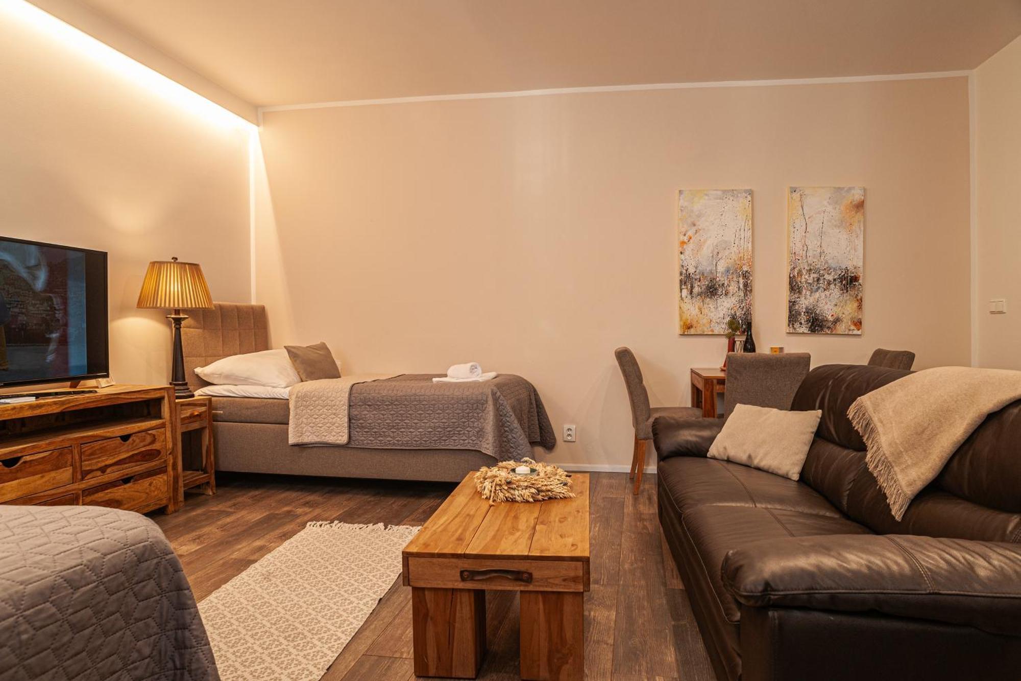 Sting Boutique Apartments 오스트라바 외부 사진